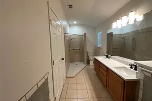 1729 Duster Cir, Arlington, TX 76018 - Photo 23