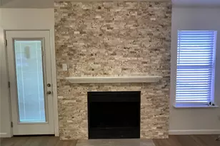 1729 Duster Cir, Arlington, TX 76018 - Photo 9