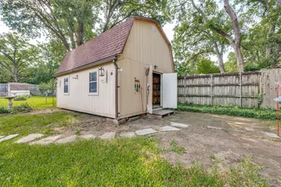 801 Brownstone Street, Euless, TX 76039 - Photo 23