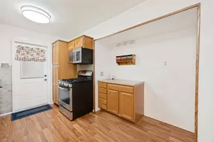 801 Brownstone St, Euless, TX 76039 - Photo 9