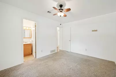 801 Brownstone Street, Euless, TX 76039 - Photo 11