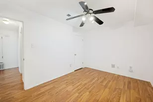 801 Brownstone St, Euless, TX 76039 - Photo 17