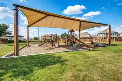 401 Palamedes Street, Lewisville, TX 75056 - Photo 29