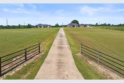 3673 County Road 4550, Mt Pleasant, TX 75455 - Photo 3