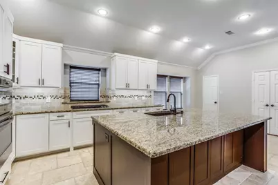 6415 Day Spring Drive, The Colony, TX 75056 - Photo 13