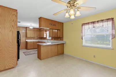 3523 E Highway 199, Springtown, TX 76082 - Photo 13