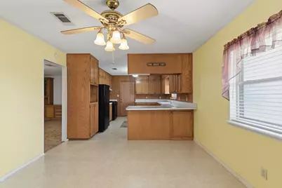 3523 E Highway 199, Springtown, TX 76082 - Photo 11