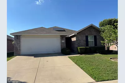 805 Underhill Drive, Arlington, TX 76002 - Photo 9