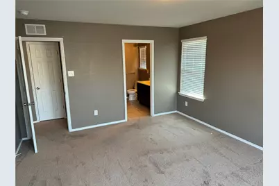 805 Underhill Drive, Arlington, TX 76002 - Photo 19