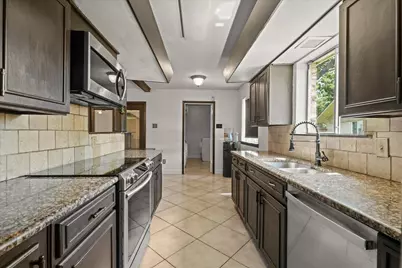 2795 Beechmont Drive, Dallas, TX 75228 - Photo 11
