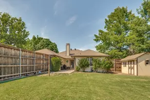 177 Simmons Dr, Coppell, TX 75019 - Photo 11