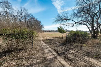 5215 County Road 277, Melissa, TX 75454 - Photo 11