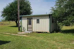 1244 Co Rd 4680, Boyd, TX 76023 - Photo 5