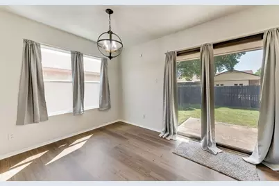 1656 Glenhill Lane, Lewisville, TX 75077 - Photo 9