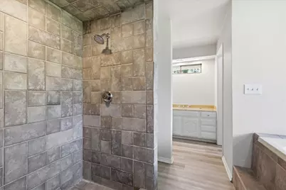 2625 Ramblewood Drive, Carrollton, TX 75006 - Photo 25