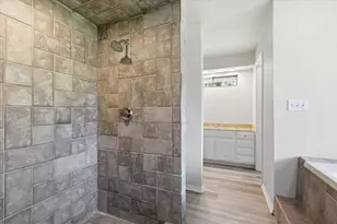 2625 Ramblewood Dr, Carrollton, TX 75006 - Photo 25