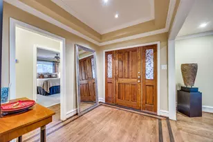 10626 Cox Ln, Dallas, TX 75229 - Photo 3