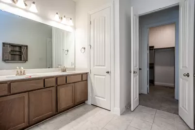 8101 Meadow Valley Drive, McKinney, TX 75071 - Photo 17