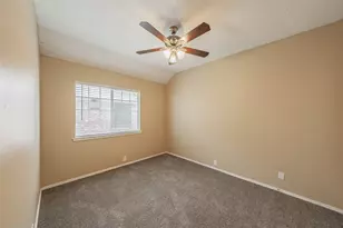 1301 Woodthorpe Dr, Mesquite, TX 75181 - Photo 13