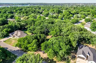 1416 Cheyenne Trail, Granbury, TX 76048 - Photo 29