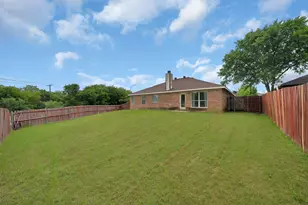 1631 Mt Zion Dr, Arlington, TX 76018 - Photo 21