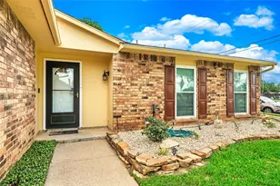 7949 Bermejo Rd, Fort Worth, TX 76112 - Photo 3