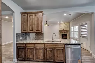 924 Via Barcelona, Mesquite, TX 75150 - Photo 7