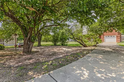3107 Harris Street, Gainesville, TX 76240 - Photo 33