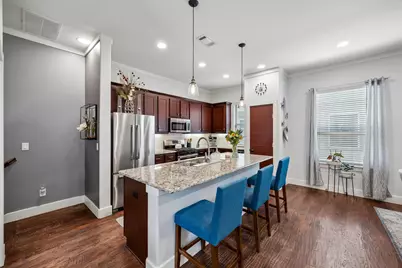 5875 Ross Avenue #9, Dallas, TX 75206 - Photo 7