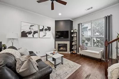 5875 Ross Avenue #9, Dallas, TX 75206 - Photo 11