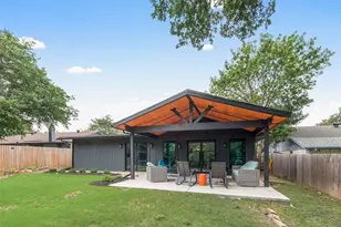 11231 McCree Rd, Dallas, TX 75238 - Photo 5