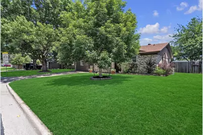 453 Irene Street, Burleson, TX 76028 - Photo 3