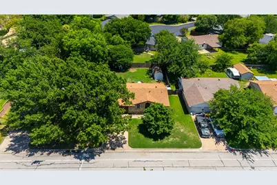 453 Irene Street, Burleson, TX 76028 - Photo 33