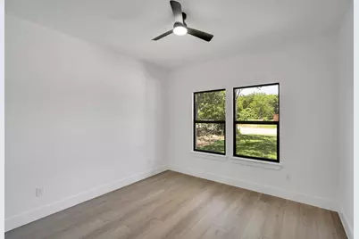 310 Matthew Street, Hillsboro, TX 76645 - Photo 21