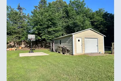 187 Sandy, Reno, TX 75462 - Photo 15