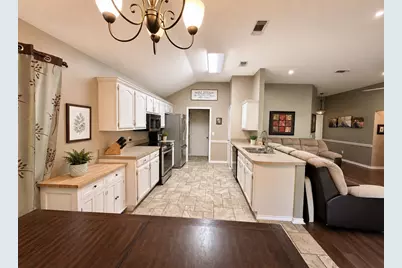 187 Sandy, Reno, TX 75462 - Photo 7