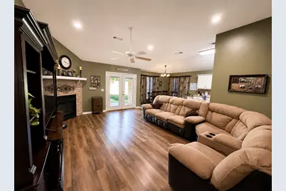 187 Sandy, Reno, TX 75462 - Photo 5