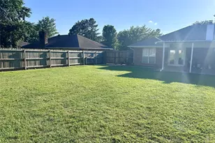 187 Sandy, Reno, TX 75462 - Photo 3