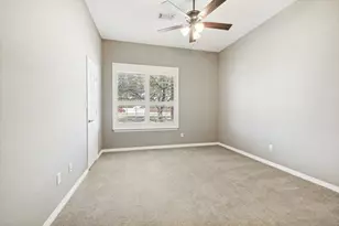 225 Pear Tree Ln, Collinsville, TX 76233 - Photo 13