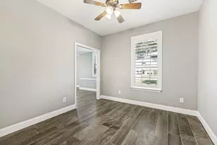 225 Pear Tree Ln, Collinsville, TX 76233 - Photo 15