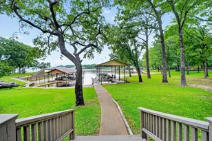 120 Turners Circle, Mabank, TX 75156 - Photo 35