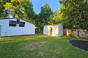 1029 W Shepherd St, Denison, TX 75020 - Photo 19