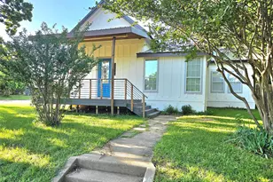 1029 W Shepherd St, Denison, TX 75020 - Photo 1