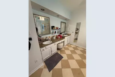 2651 Hidden Ridge Drive, Arlington, TX 76006 - Photo 31