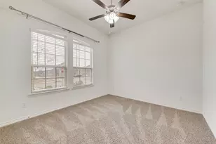 10620 Breezeway Dr, Aubrey, TX 76227 - Photo 21