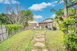1605 S 3rd St, Midlothian, TX 76065 - Photo 9