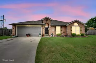 1605 S 3rd St, Midlothian, TX 76065 - Photo 3