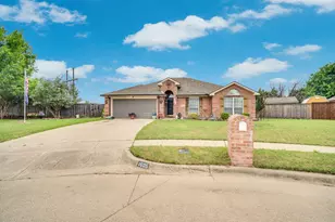 1605 S 3rd St, Midlothian, TX 76065 - Photo 5
