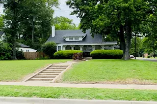 605 Davis Street S, Sulphur Springs, TX 75482 - Photo 1