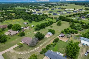 2102 Hill Top Cir, Weatherford, TX 76085 - Photo 29
